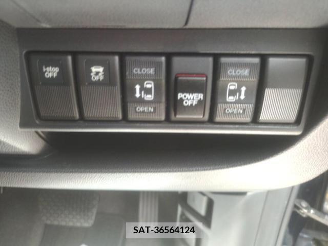 Mazda BIANTE 2016-03 395843-13