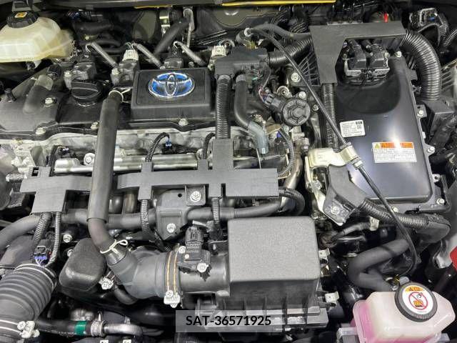 Toyota C-HR 2020-08 340961-18