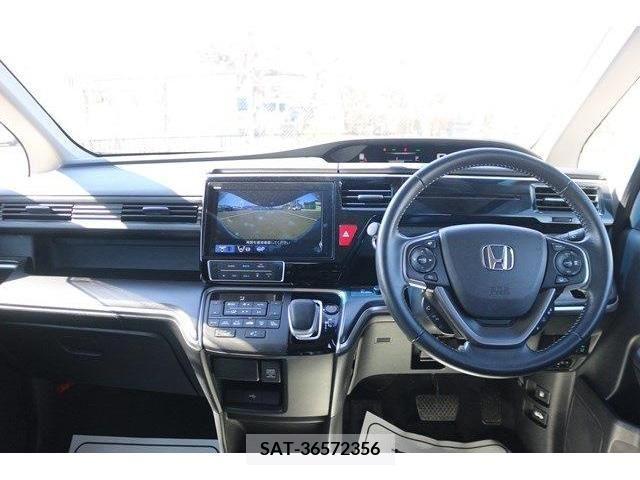 Honda STEP WGN 2018-03 209793-15