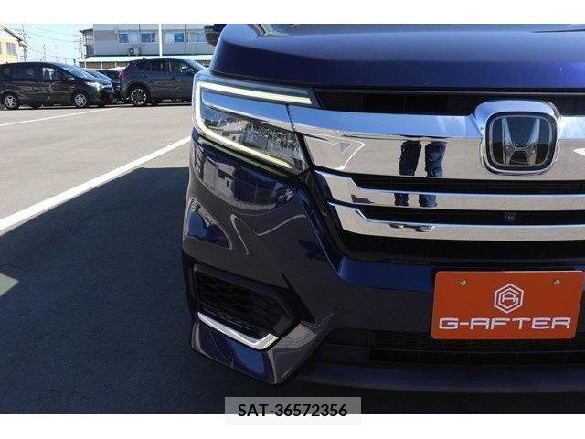 Honda STEP WGN 2018-03 209793-9