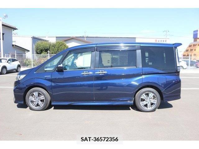 Honda STEP WGN 2018-03 209793-8