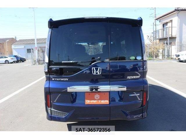 Honda STEP WGN 2018-03 209793-7