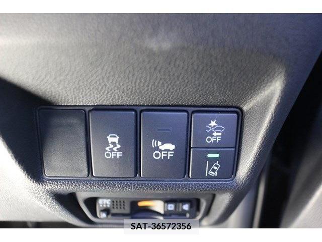 Honda STEP WGN 2018-03 209793-4