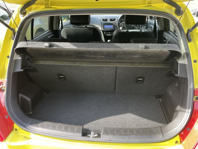 Suzuki SWIFT 2015-02 26749-7