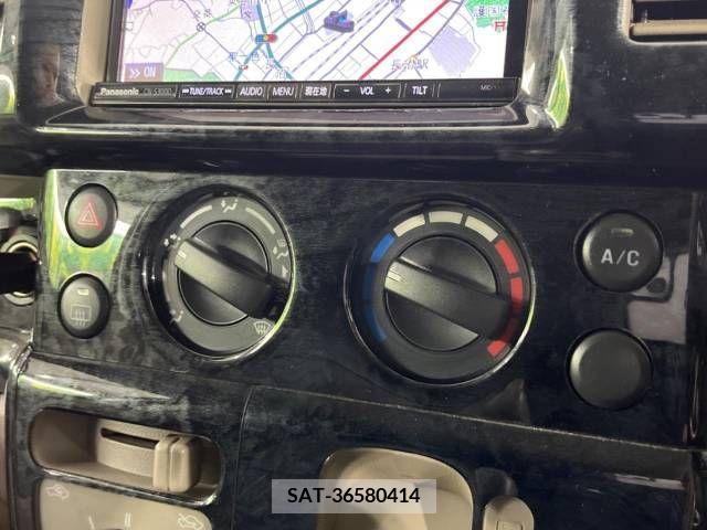 Suzuki EVERY 2013-01 269211-4
