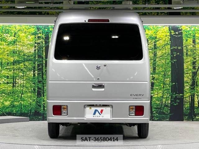 Suzuki EVERY 2013-01 269211-15