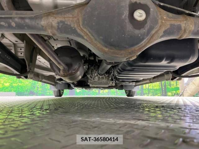 Suzuki EVERY 2013-01 269211-18