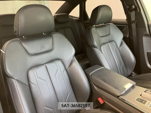 Audi A6 2021-05 343665-13