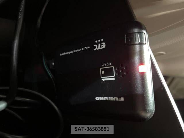 Suzuki WAGON R 2017-07 328080-5