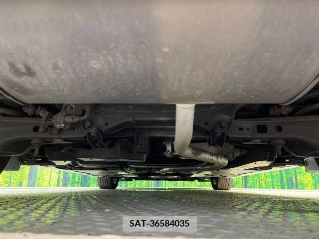 Lexus CT 2011-11 362726-19