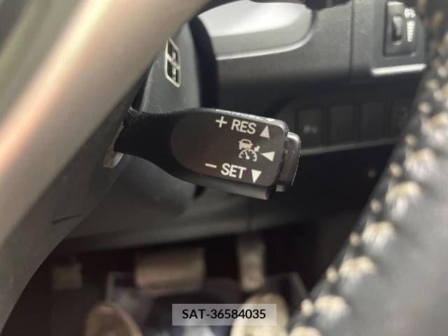 Lexus CT 2011-11 362726-5