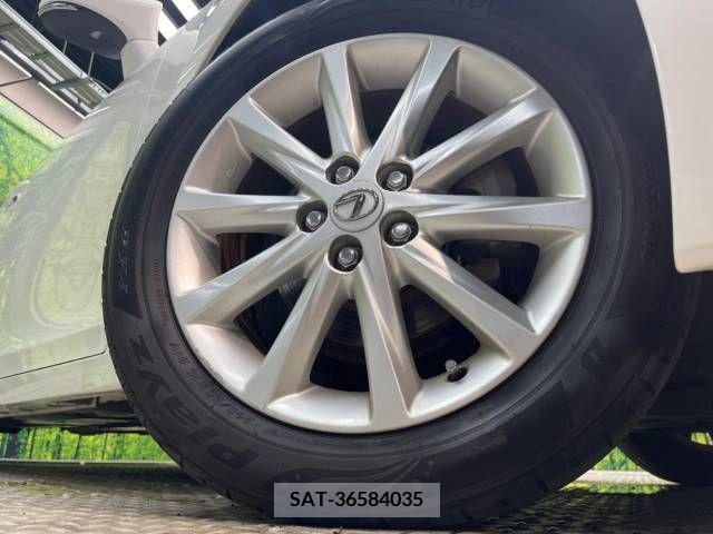 Lexus CT 2011-11 362726-13