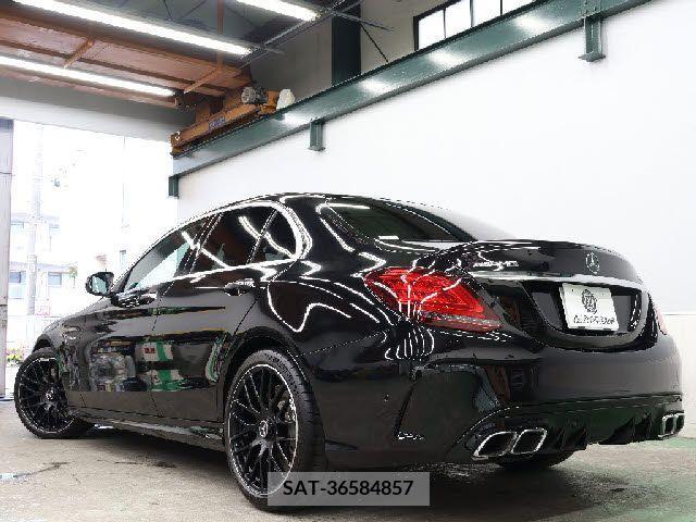 Amg C-CLASS 2019-08 261286-2
