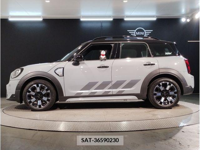 Bmw MINI 2023-03 319708-1