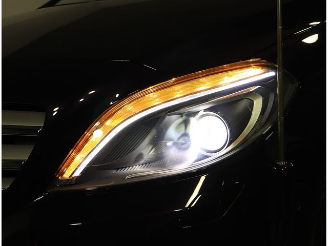 Mercedes Benz B-CLASS 2013-09 15063-10