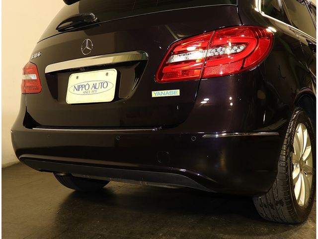 Mercedes Benz B-CLASS 2013-09 15063-26