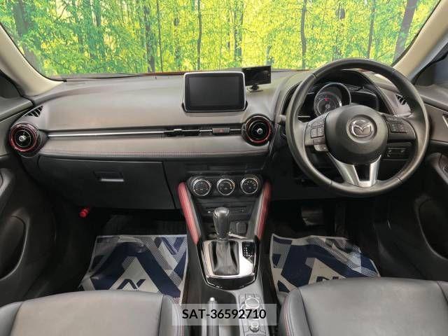Mazda CX-3 2015-10 302040-1