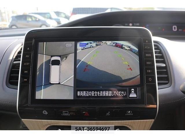 Nissan SERENA 2019-10 236676-3