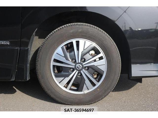 Nissan SERENA 2019-10 236676-11
