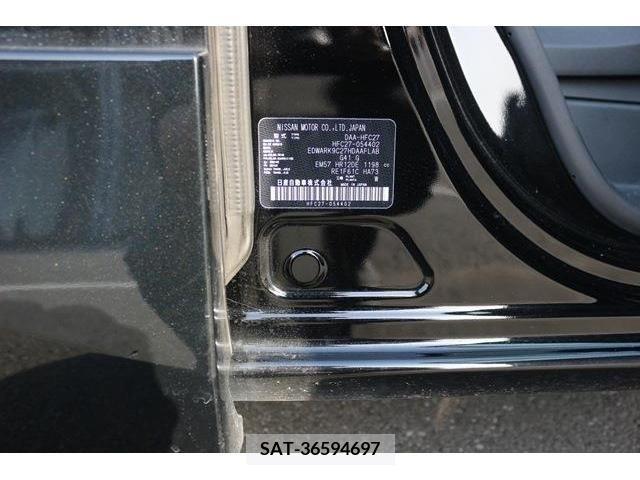Nissan SERENA 2019-10 236676-18