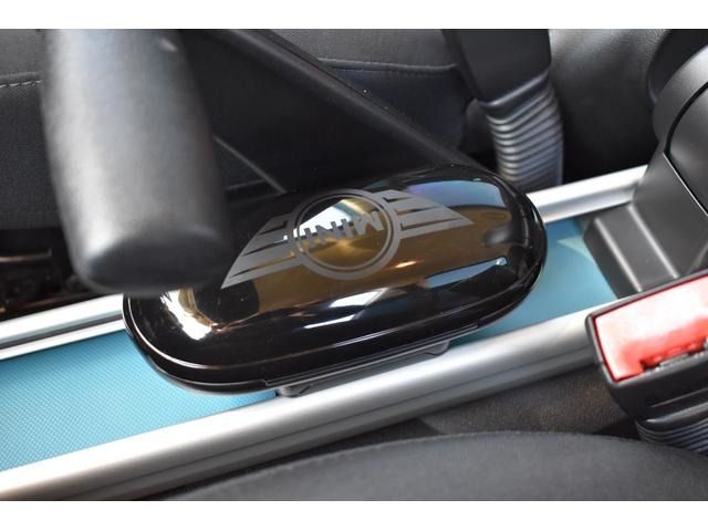 Bmw MINI 2011-09 186048-8