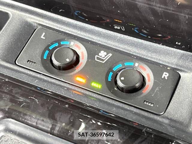 Toyota ALPHARD 2022-07 333452-7