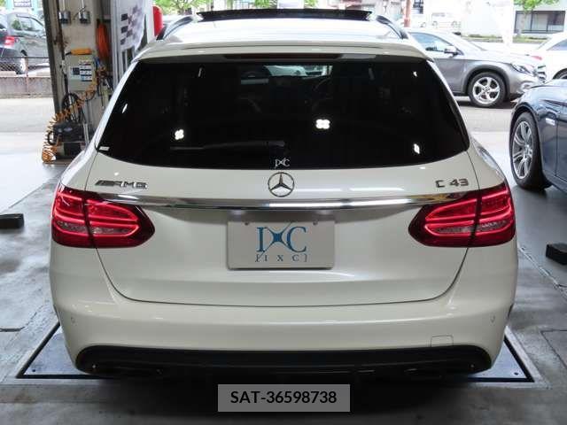 Amg C-CLASS 2017-08 319370-8
