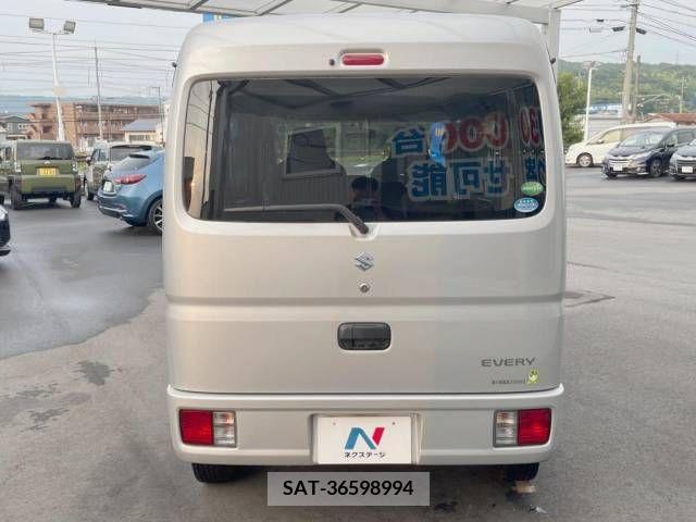 Suzuki EVERY 2017-12 390735-13