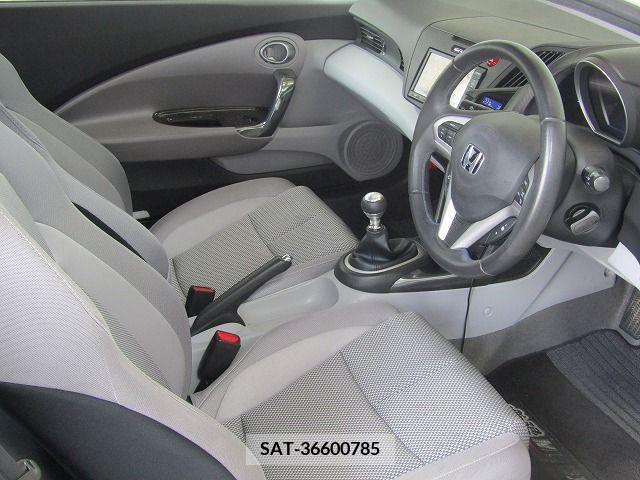 Honda CR-Z 2011-08 321003-4