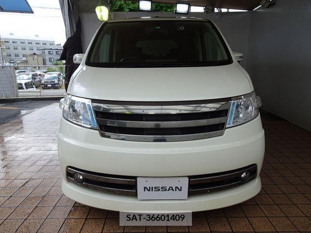 Nissan SERENA 2007-09 324841-8