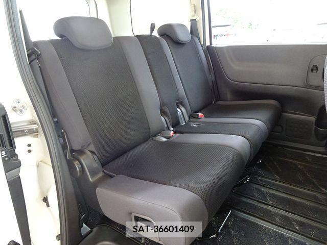 Nissan SERENA 2007-09 324841-18