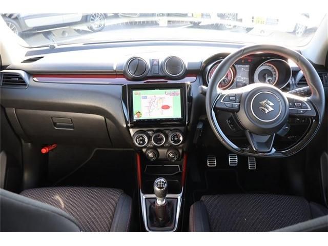 Suzuki SWIFT 2021-05 186970-2