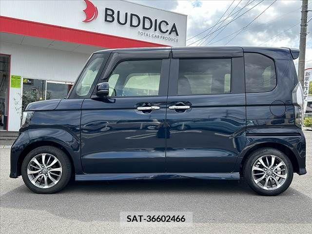 Honda N BOX 2021-08 250399-8