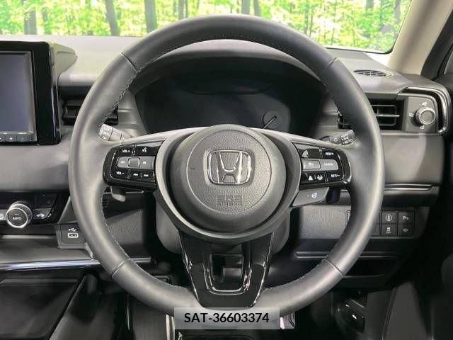 Honda VEZEL 2021-04 338780-11