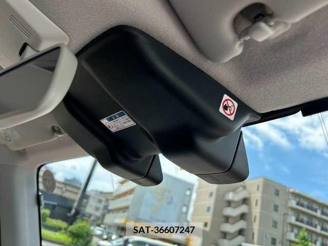 Suzuki HUSTLER 2017-07 342812-11