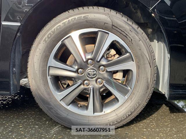 Toyota VOXY 2018-12 321601-11