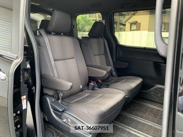 Toyota VOXY 2018-12 321601-16