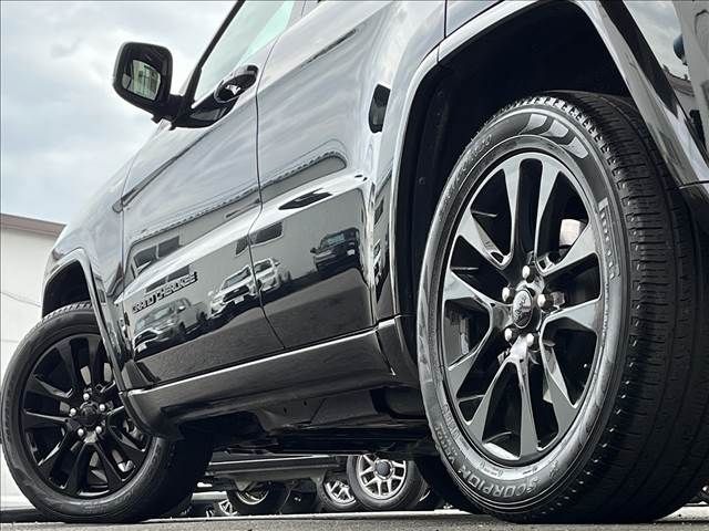 Jeep GRAND CHEROKEE 2019-12 16186-10