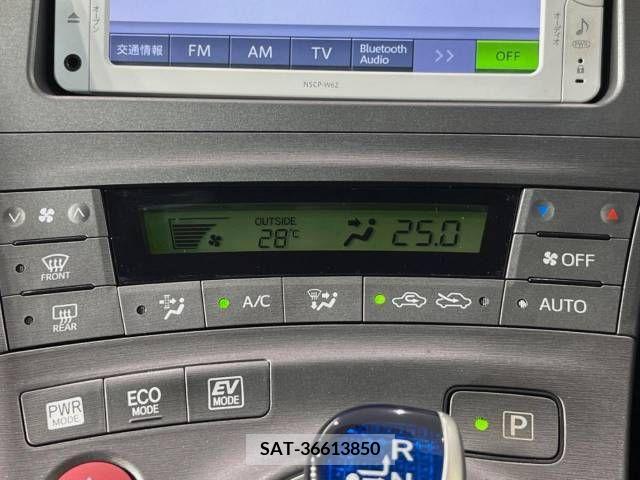 Toyota PRIUS 2012-07 366602-5