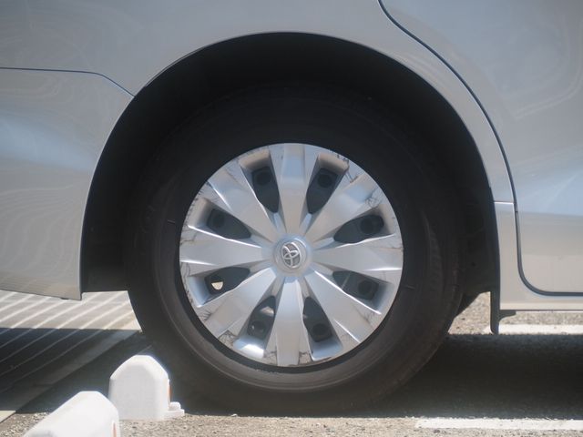 Toyota NOAH 2015-08 4830-6
