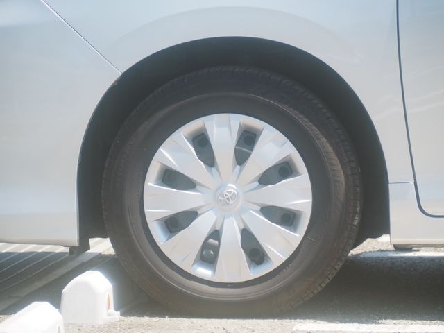 Toyota NOAH 2015-08 4830-9
