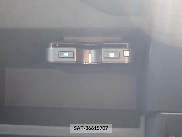 Nissan NOTE 2019-03 305474-6