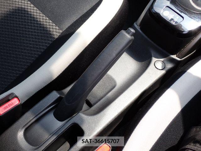 Nissan NOTE 2019-03 305474-12
