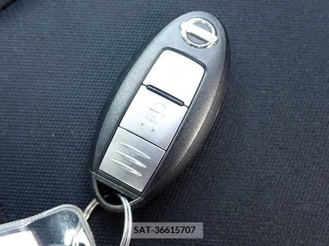 Nissan NOTE 2019-03 305474-20
