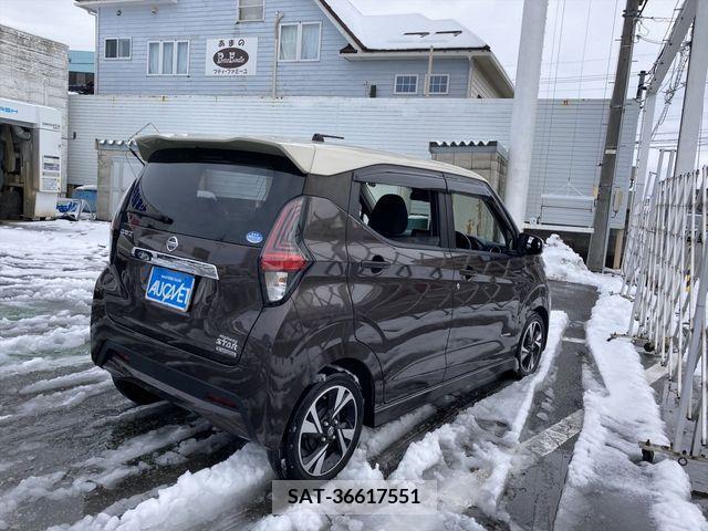 Nissan DAYZ 2019-07 215590-1