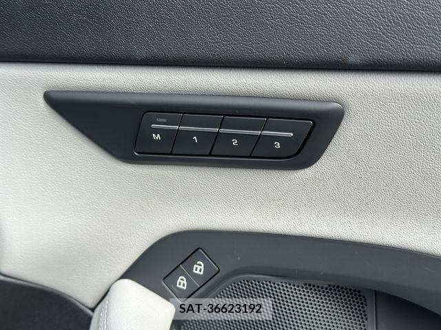 Jaguar E-PACE 2022-09 214699-14