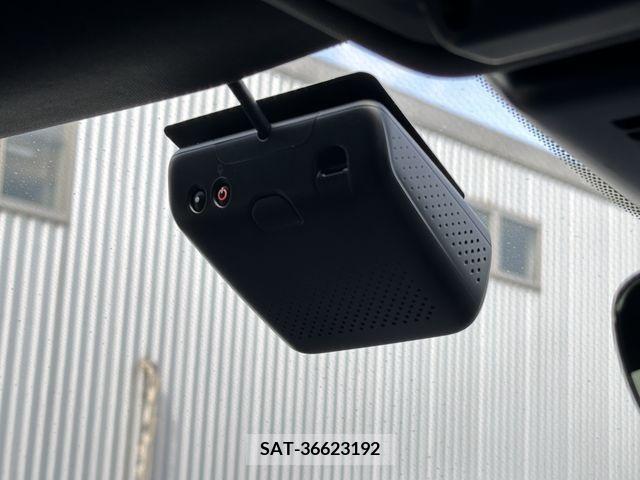 Jaguar E-PACE 2022-09 214699-2