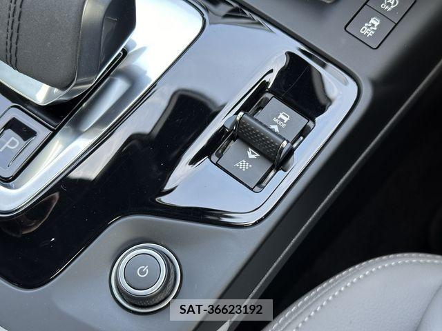 Jaguar E-PACE 2022-09 214699-10