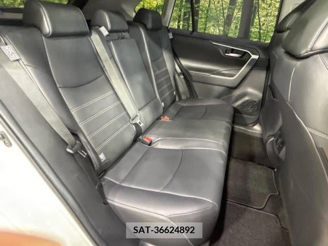 Toyota RAV4 2019-08 349589-9