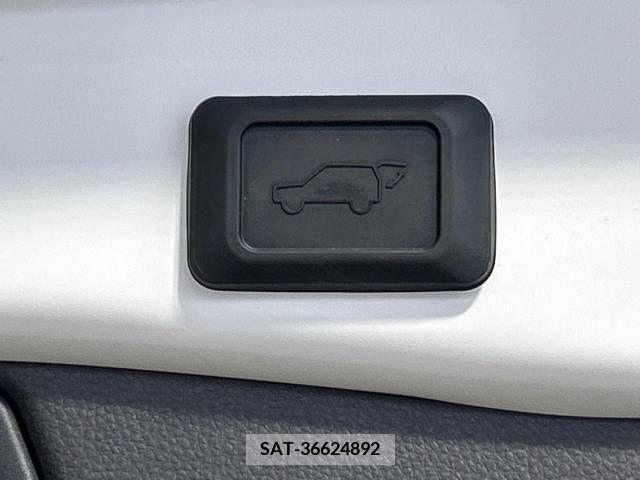 Toyota RAV4 2019-08 349589-6